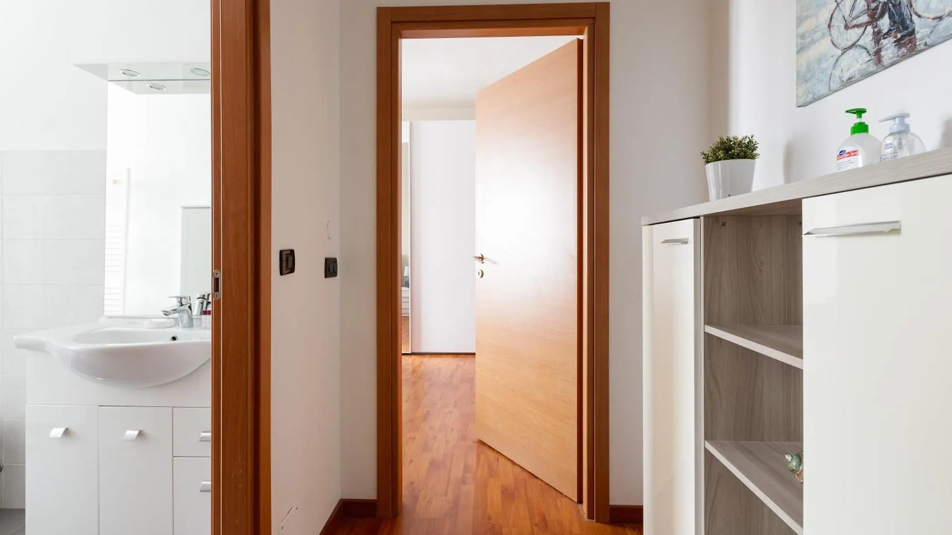Cosy Apartment Milano- Bisceglie M1 Italy